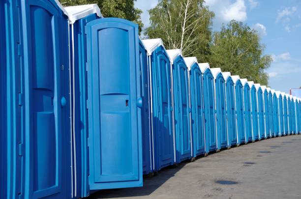 Best Construction site porta potty rental  in Delavan, IL
